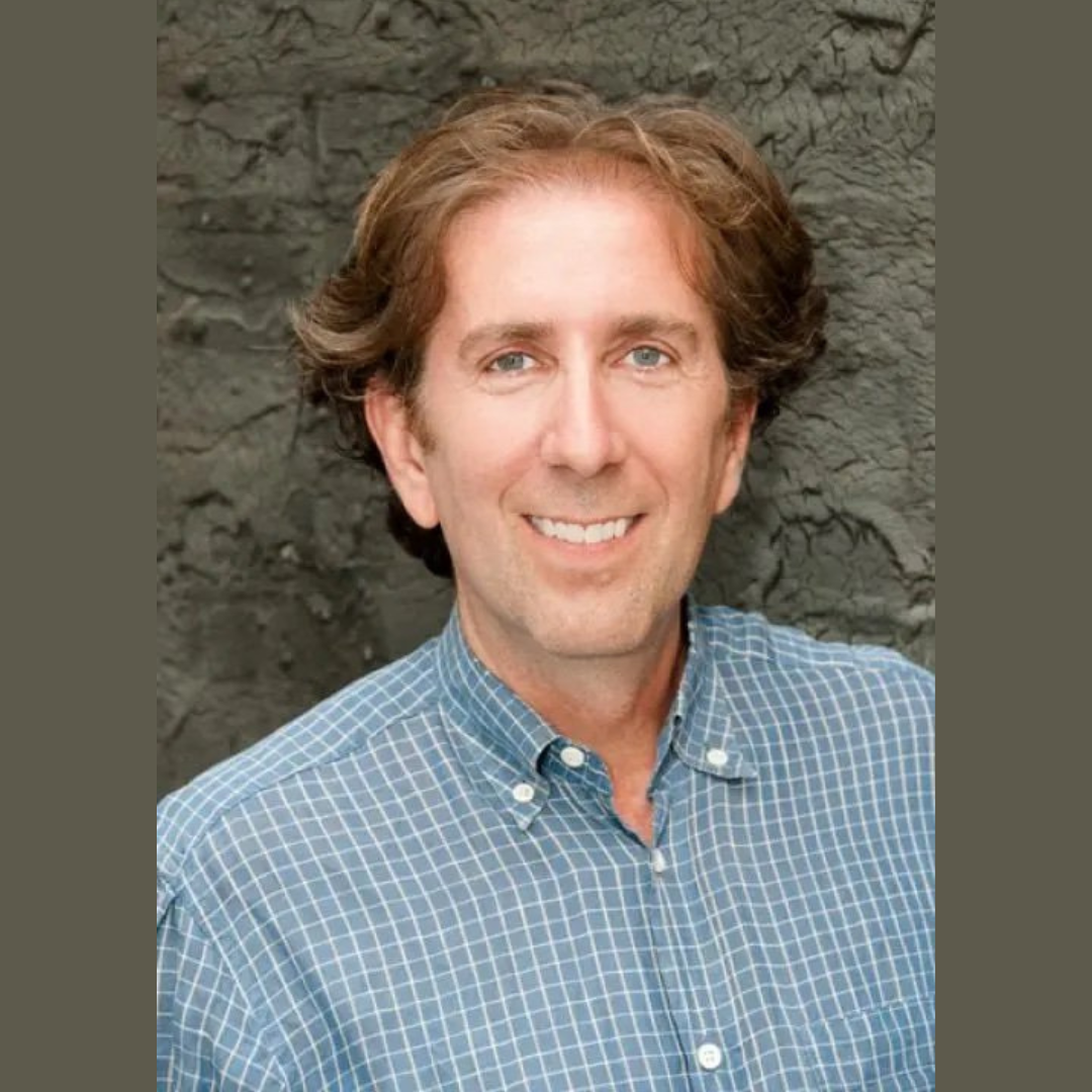 Headshot of Daniel Max