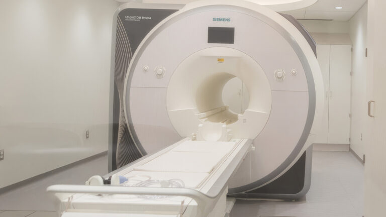 photo of an open MRI