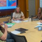 Dr. Schaff (top center) and Dr. Wright (top left) lead a narrative medicine workshop with interns in Keck’s Family Medicine Residency Program. (Photo/Alejandra Orozco)