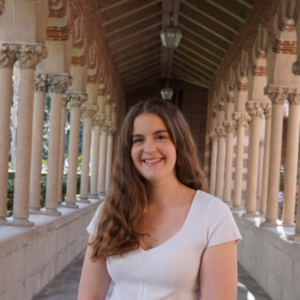 Madeline Sellinger, Maestría en Medicina Global